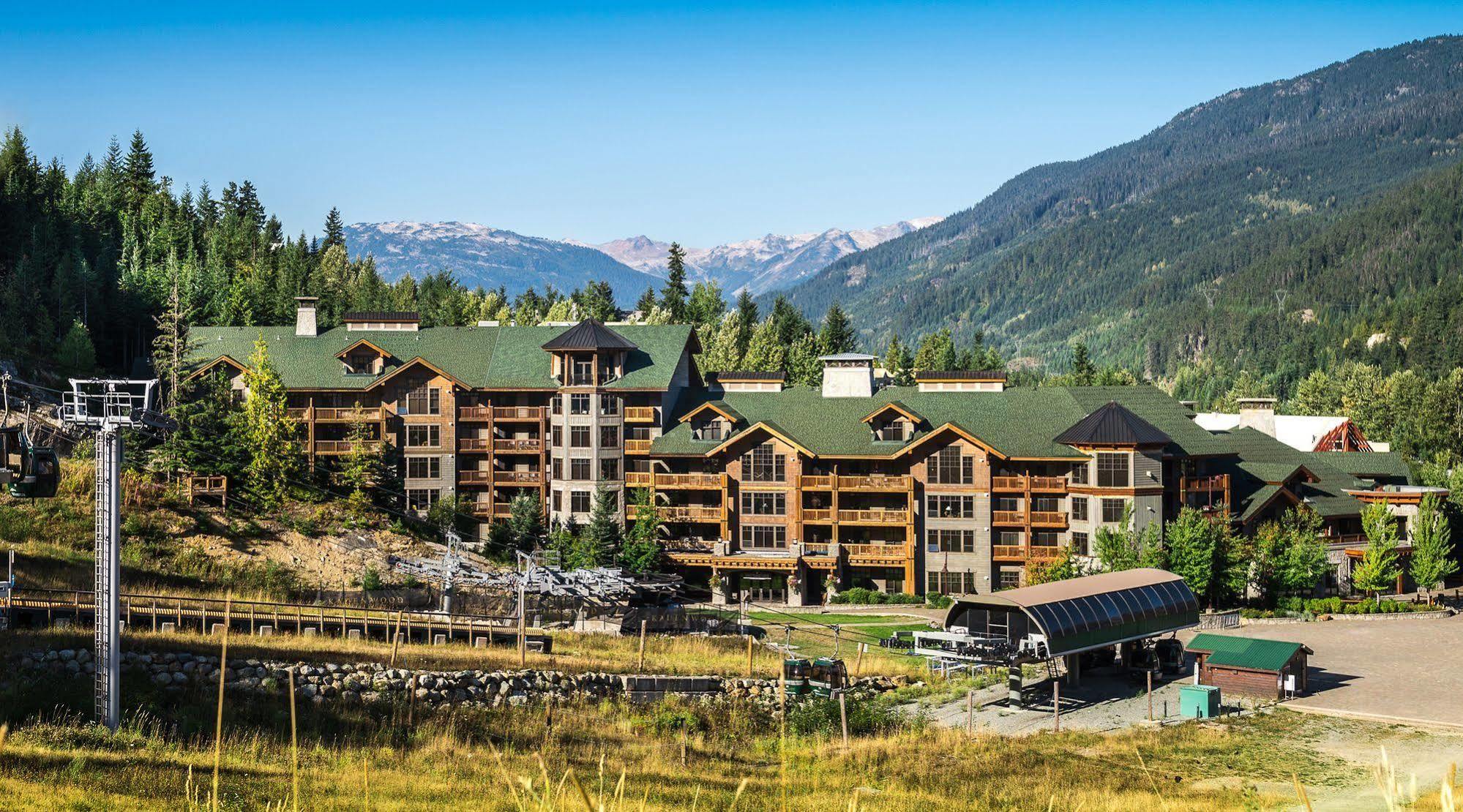 First Tracks Lodge Γουίστλερ Εξωτερικό φωτογραφία